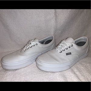 White Vans Classic- Sz 9.5